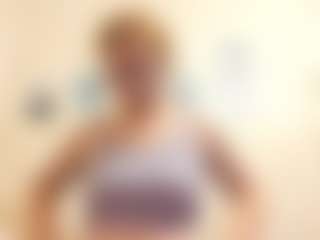 Live cam show with AdrieneFrock - Granny on nudelive.tv