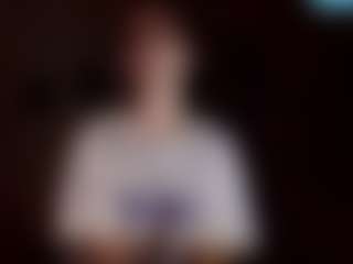 AdrieneFrock's Live Sex Cam Show