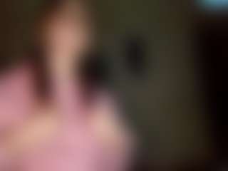 Live cam show with AdrieneFrock - Blue Eyes on crypto-cams