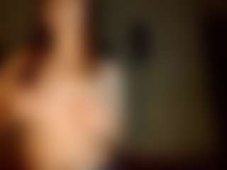 Live cam show with AdrieneFrock - Solo on TastyBlacksLive