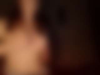 Live cam show with AdrieneFrock - Granny Petite on sexylivex.com