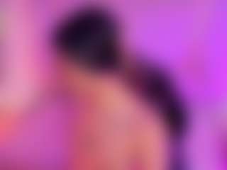 Live cam show with cyrus-tay - Brown Hair on Camsoda