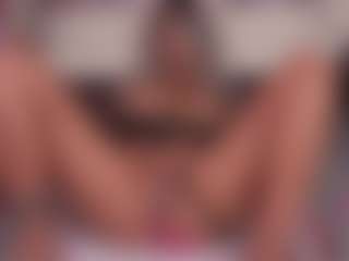 emmabestsquirt's Live Sex Cam Show