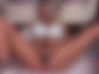 emmabestsquirt's Live Sex Cam Show