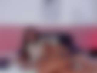 Live cam show with Ivy y Luna - Brown Eyes on Fling VIP Chat