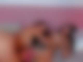 Live cam show with Ivy y Luna - Gape on Camsoda