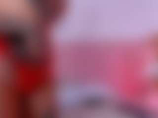Live cam show with Ivy y Luna - No Smoking on Camsoda