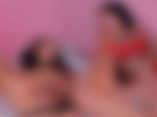 Live cam show with Ivy y Luna - Tattoos on Gym Cam Girls