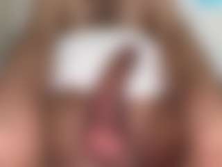 Rinatabb's Live Sex Cam Show