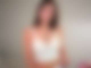 Live cam show with Lia - Erotic Dance on luckytryst.com