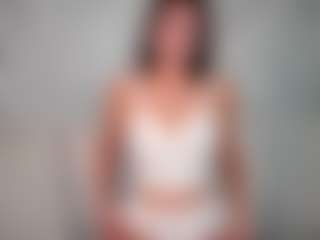 Live cam show with Lia - Role Play on Camming Site