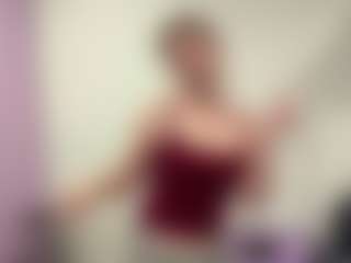 Live cam show with ArnetteGlazer - Upskirt on Milfs Live
