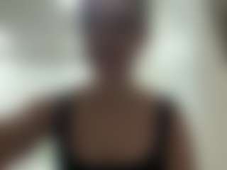 Live cam show with ArnetteGlazer - Skinny on TeamSkeetLive