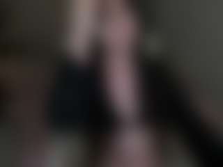 Live cam show with coldbby1 - Moaning on Uber Horny