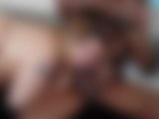 DerkNValentina's Live Sex Cam Show