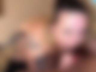 DerkNValentina's Live Sex Cam Show