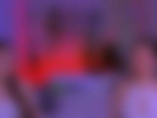 Spettacolo in cam dal vivo con emilia-fly - Natural su Camsoda