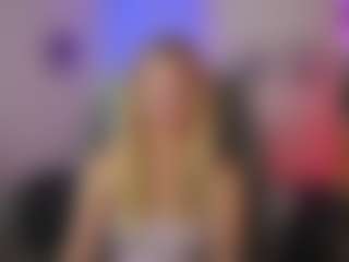 EmilySwann's Live Sex Cam Show