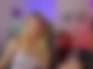 EmilySwann's Live Sex Cam Show