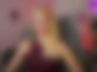 EmilySwann's Live Sex Cam Show