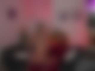 EmilySwann's Live Sex Cam Show