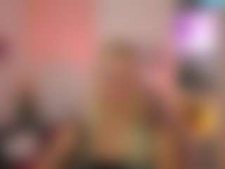 EmilySwann's Live Sex Cam Show