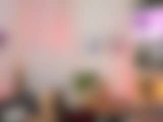 Live cam show with EmilySwann - Gamer Asian on Camsoda
