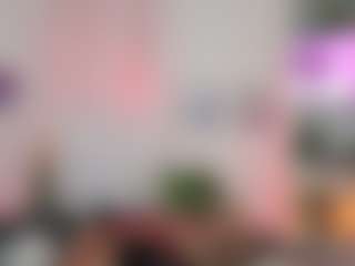 EmilySwann's Live Sex Cam Show