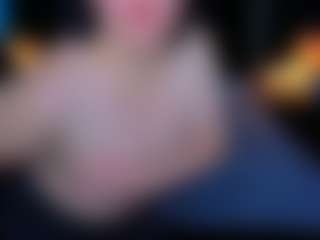 Live cam show with FiestaMilli - New Squirt on Camsoda