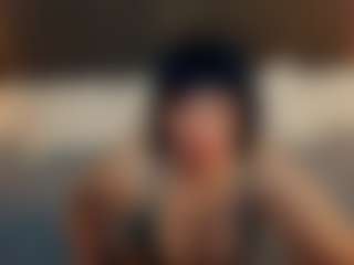 FiestaMilli MILF webcam performer live streaming