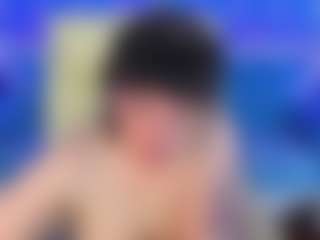 FiestaMilli MILF webcam performer live streaming