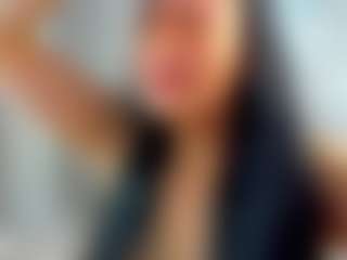 Live cam show with Goar - Flashing on crypto-cams