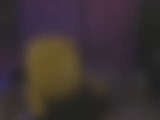 Kira's Live Sex Cam Show