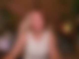 Live cam show with Kira - Roleplay on TeamSkeetLive