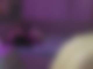 Live cam show with Kira - Sph on LiveSexCams6