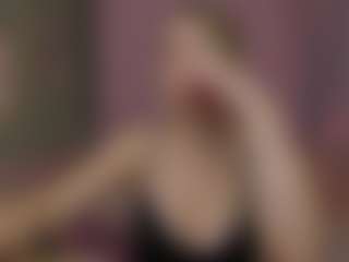Live cam show with Kira - Roleplay on Gym Cam Girls