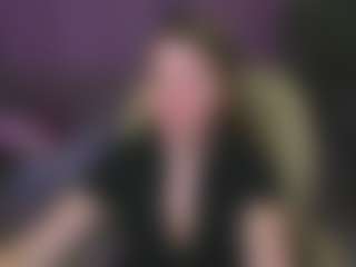 Kira's Live Sex Cam Show