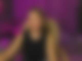 Live cam show with Kira - Body Massage on Fling VIP Chat