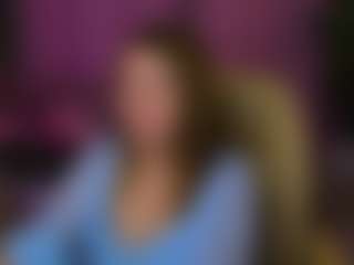 Live cam show with Kira - Body Massage on Hubzter Live