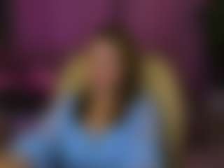 Live cam show with Kira - Normal on SpankPalCams