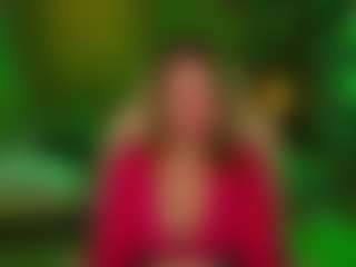 Live cam show with Kira - Roleplay on CamClone