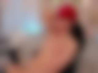 Live cam show with kyler-tay - Submissive on sexylivex.com