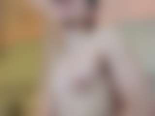 Live cam show with kyler-tay - Bald on LiveSexCams6