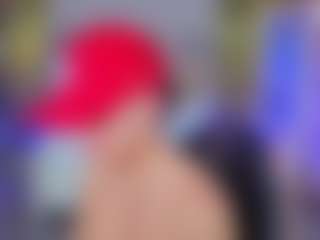 Live cam show with kyler-tay - Outside on Camversity