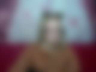 Live cam show with MelisaWorld - Normal on Milf Play