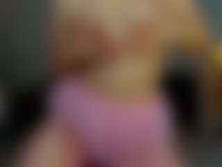 Live cam show with Milena-Denmark - Blonde Hair Petite on Camsoda.co