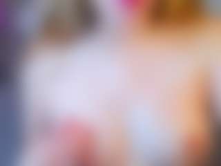 Live cam show with Milena-Denmark - Average on CamClone