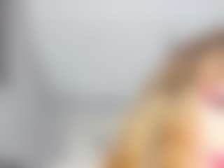 Live cam show with Milena-Denmark - Upskirt on Latina Girls