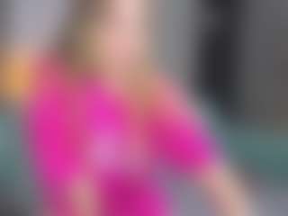 Live cam show with Milena-Denmark - Upskirt on Camversity