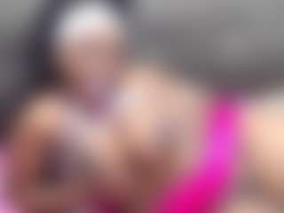 Saintboujie's Live Sex Cam Show